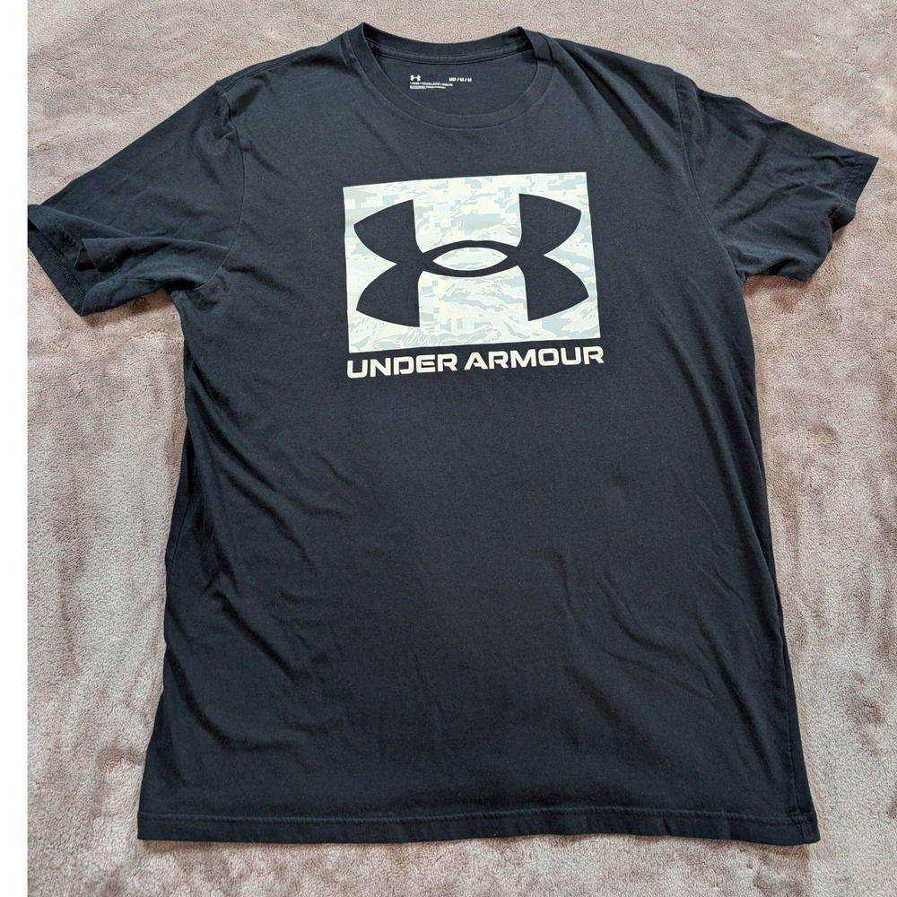 Under Armour Graphic Tee Men Medium Black Digital Camo Logo Short Sleeve Loose